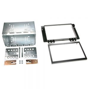 AFK4027 Double DIN Fitting Kit Landrover Freelander 04 > Main Image